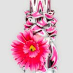 Handgeschnitzte, sechseckige, kegelförmige Kerze in Weiß mit filigranen pinken und schwarzen Verzierungen, verziert mit einer großen pinken Blume vorne