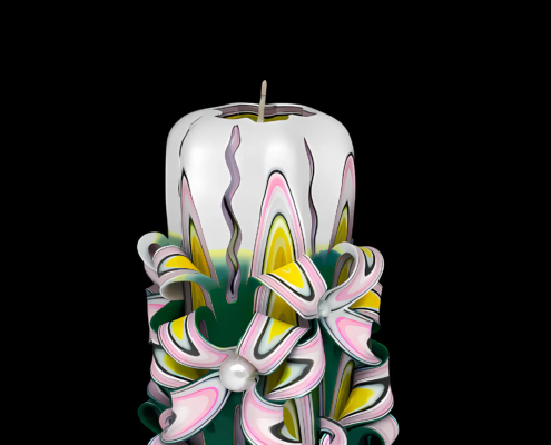 grün-weiße Kerze mit Rosinen streifen im Blumenschnitz, handgeschnitzte dekorative Kerze, zylinderförmig, 6-eckig